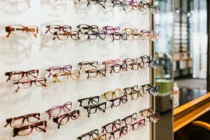 Best Lens Glasses for Reading, Gaming, and Office Work