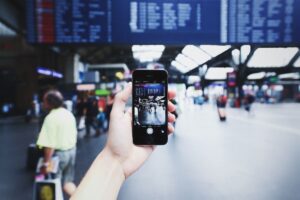 Flagship Camera Phones for Portraits, Zoom and Travel Shots